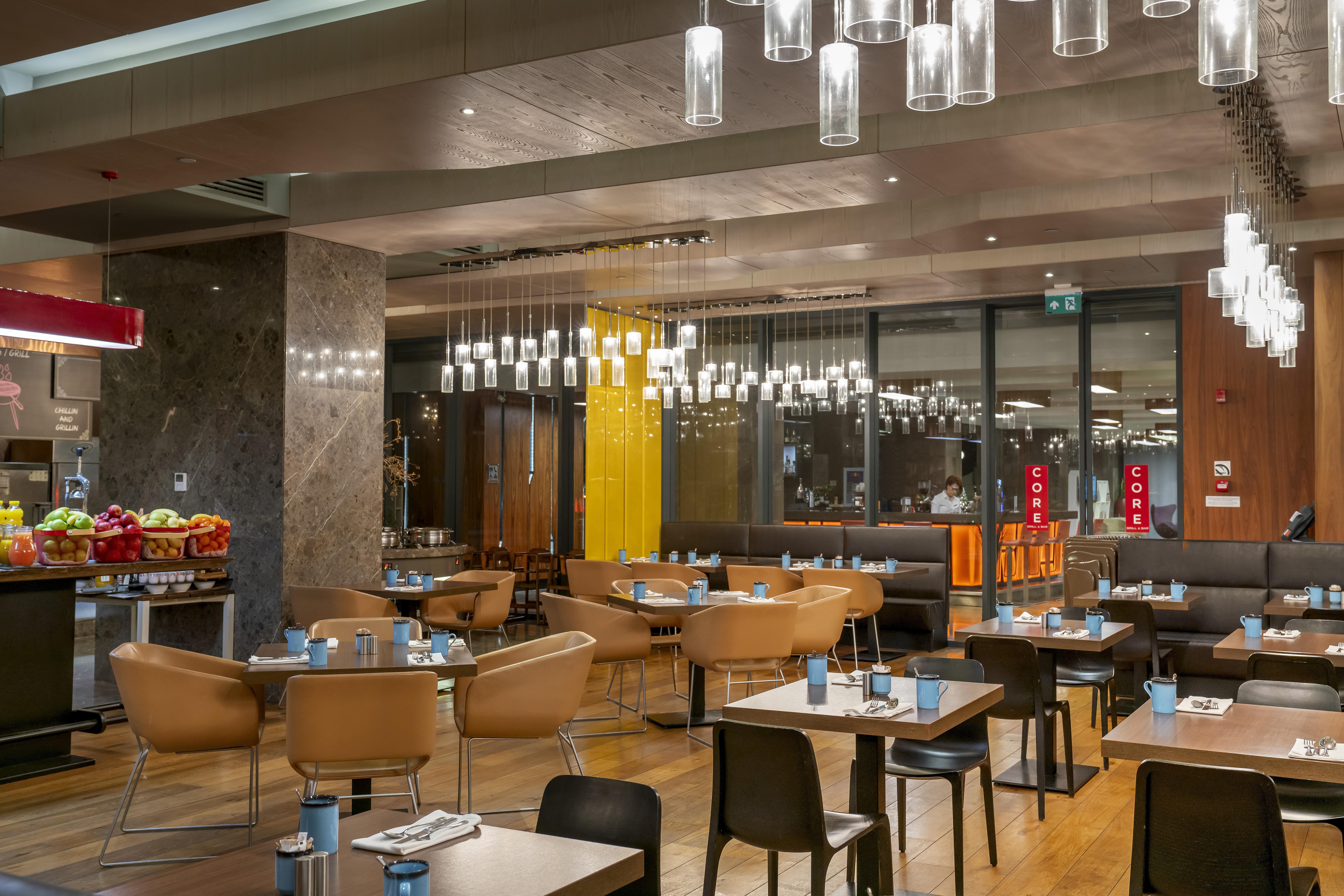 Radisson Blu Hotel Istanbul Asia ภายนอก รูปภาพ The restaurant